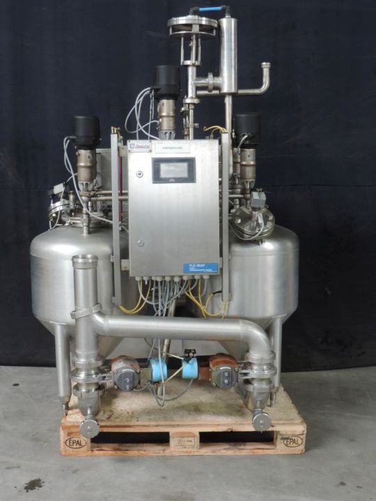 Vacuum pump unit