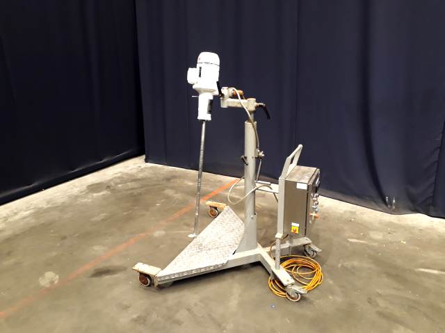 Typhoon Propellor agitator