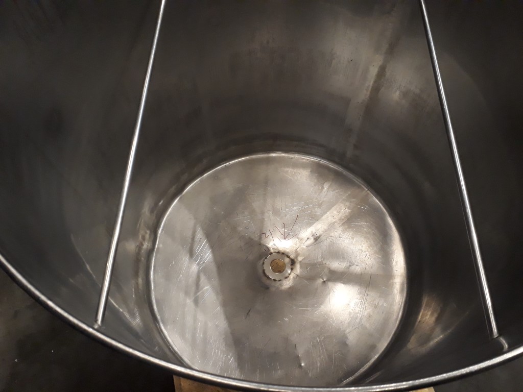 Open leveltank 250 ltr.