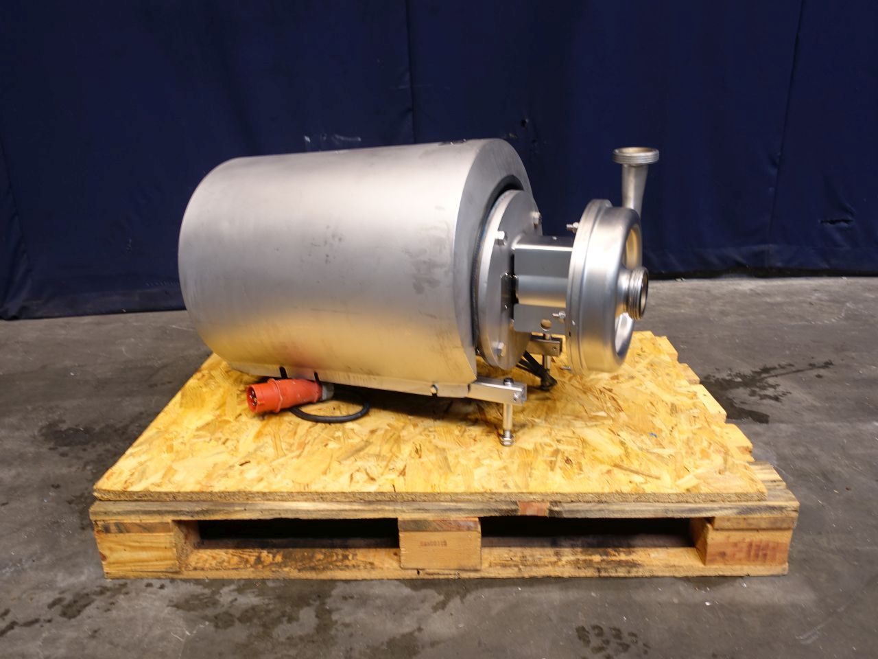 Alva Laval  LKH40/220 SSS