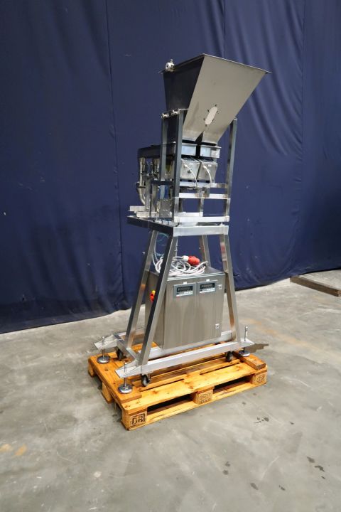 Podmores Double vibratory linear feeders