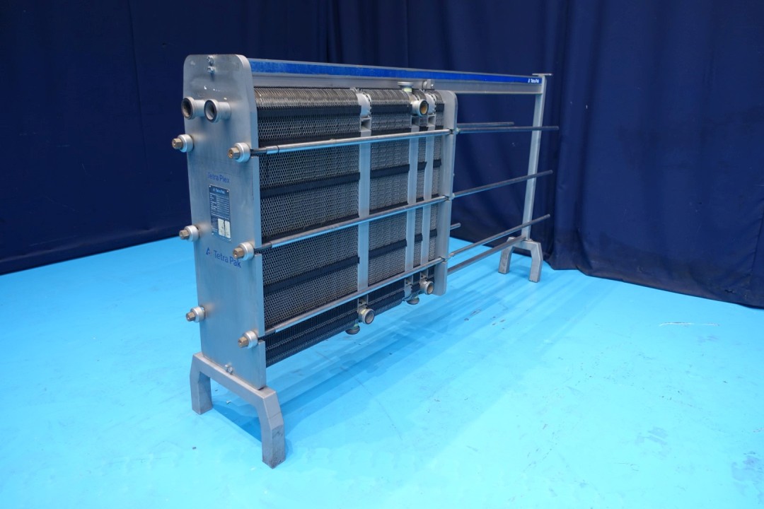 Tetra Pak/Alfa Laval C6-SR